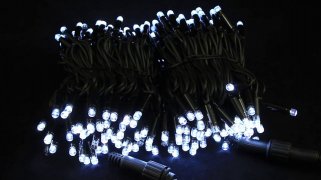 Искусственная елка 